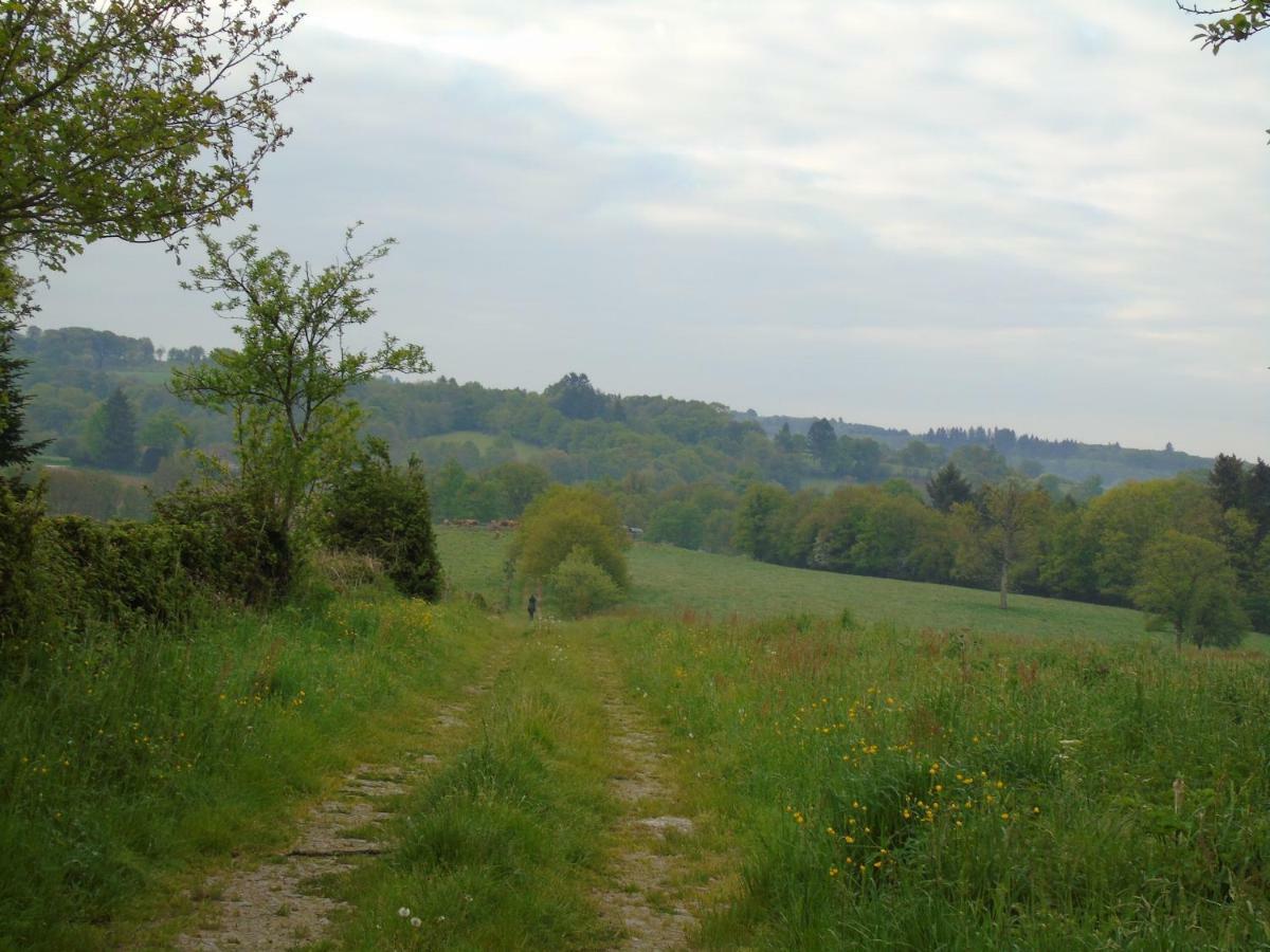 Puy Larousse Farm House Bed and Breakfast Linards Εξωτερικό φωτογραφία